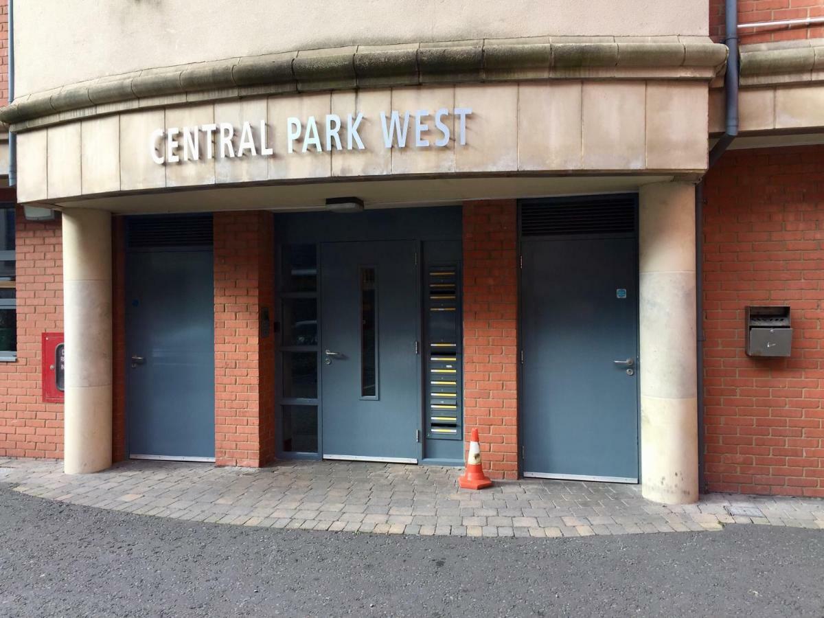 City Centre Belfast Free Parking Exterior foto